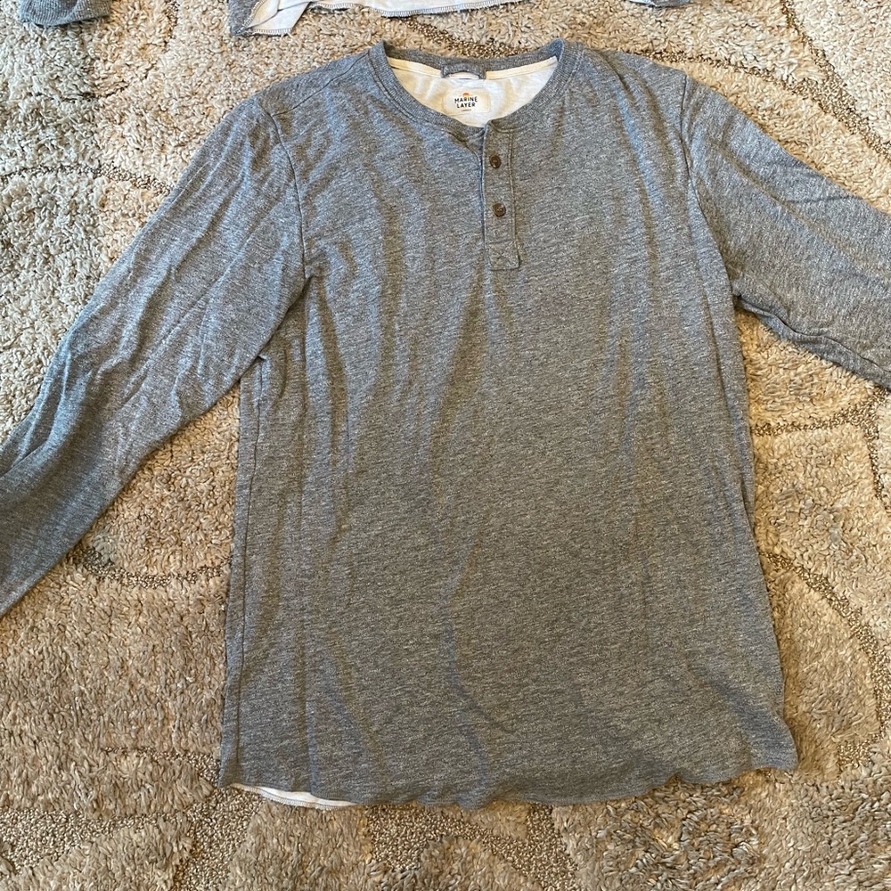 Marine layer double knit Henley larger